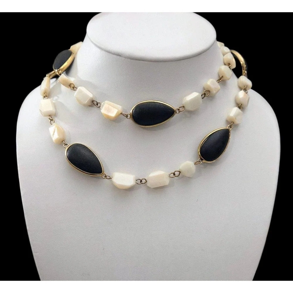 Vintage‎ Necklace MCM Stones Beaded Black White Gold Tone Chain Gemstones Long